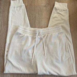 VS Cream loungewear sweatpants with elastic waistband and drawstring